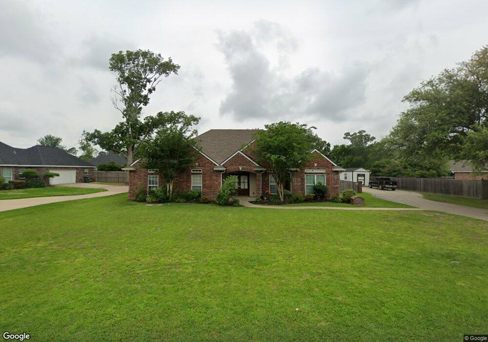 5475 Moulin Rouge Dr, Lake Charles, LA 70605 - photo 1