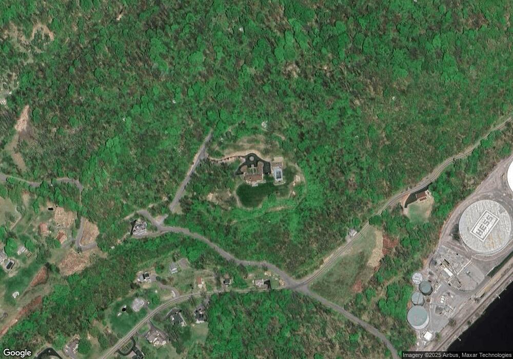 215 Oak St, Newburgh, NY 12550 - photo 1