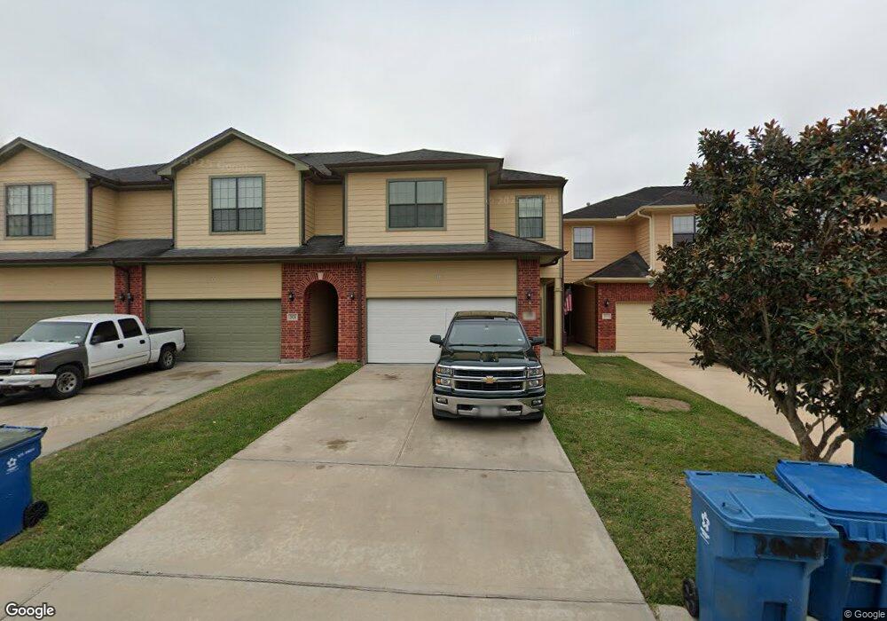 2020 Broadview Cir, Rosenberg, TX 77471 - photo 1