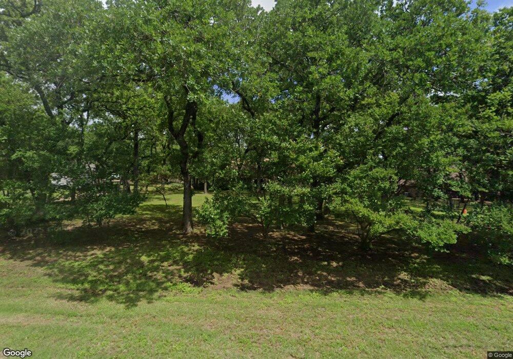 1005 Barry Ln, Cleburne, TX 76031 - photo 1