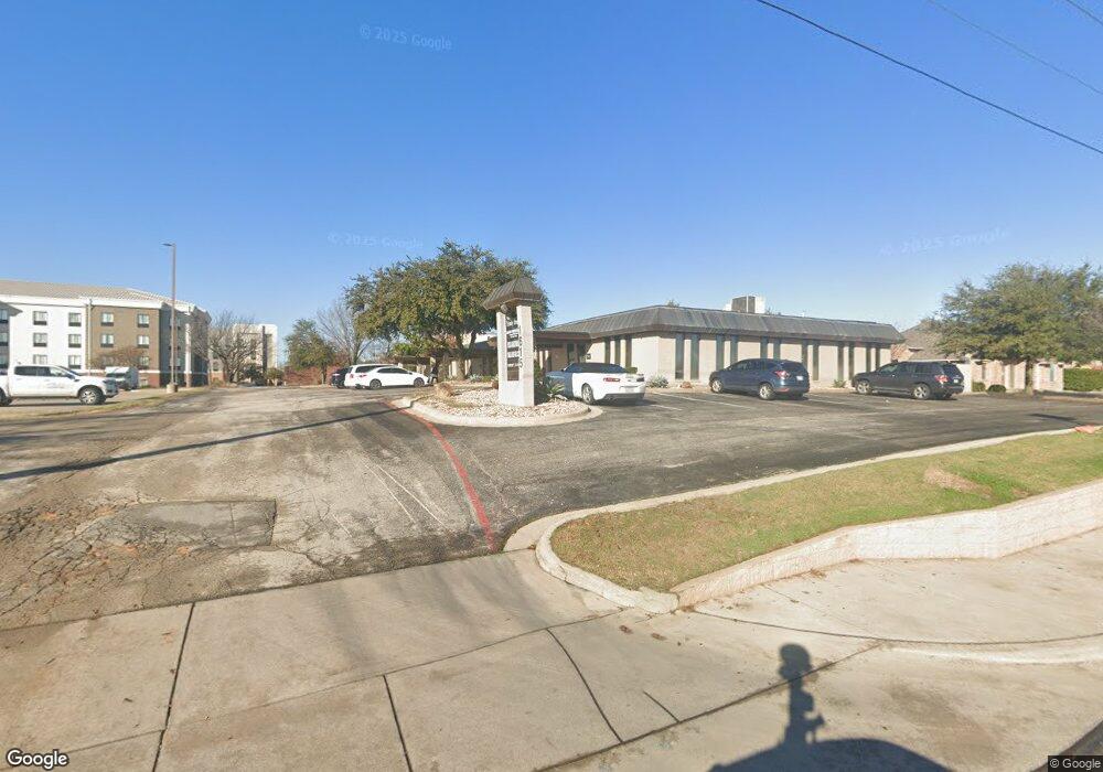 1615 Precinct Line Rd, Hurst, TX 76054 - photo 1