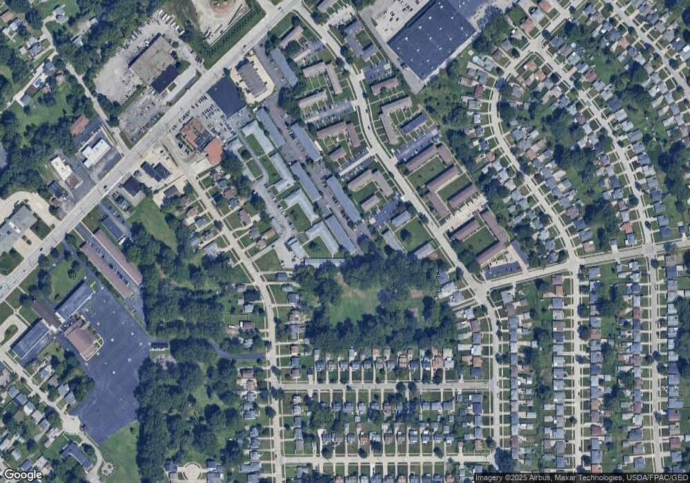 1612 Lee Terrace Dr unit C7, Wickliffe, OH 44092 - photo 1