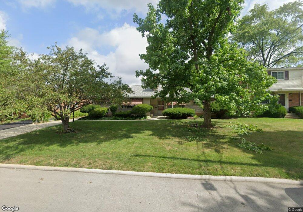 172 Fairway Dr unit 174, Columbus, OH 43214 - photo 1