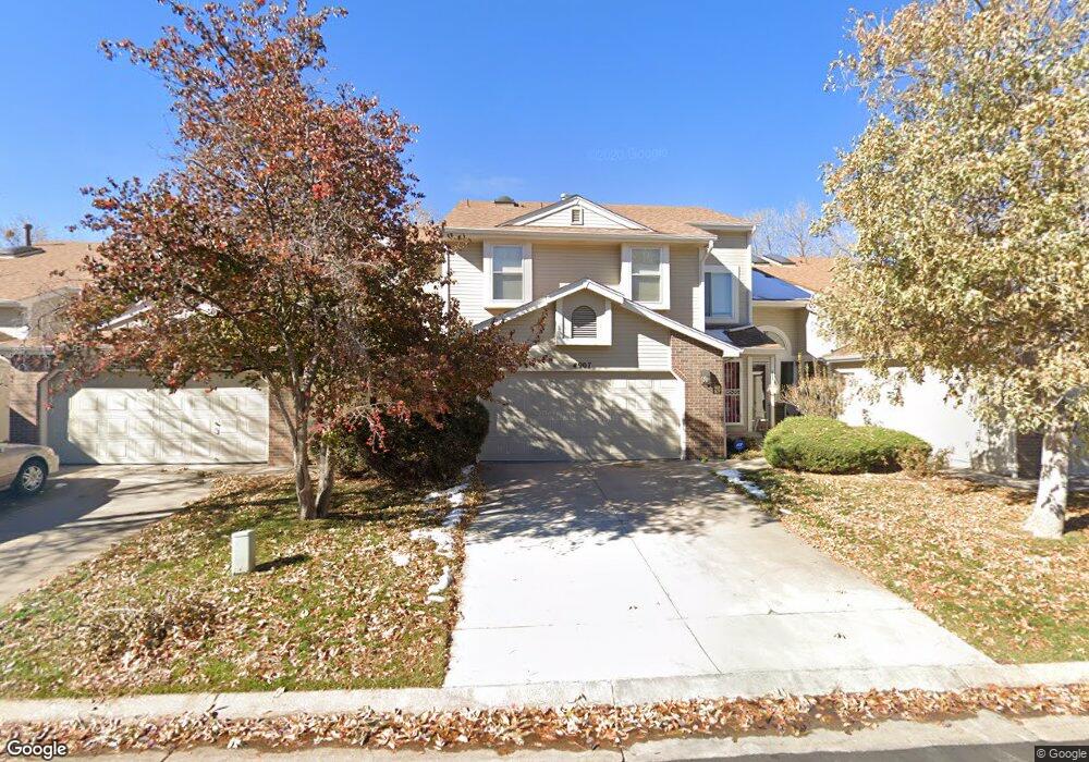 4907 S Eagle Cir, Aurora, CO 80015 - photo 1