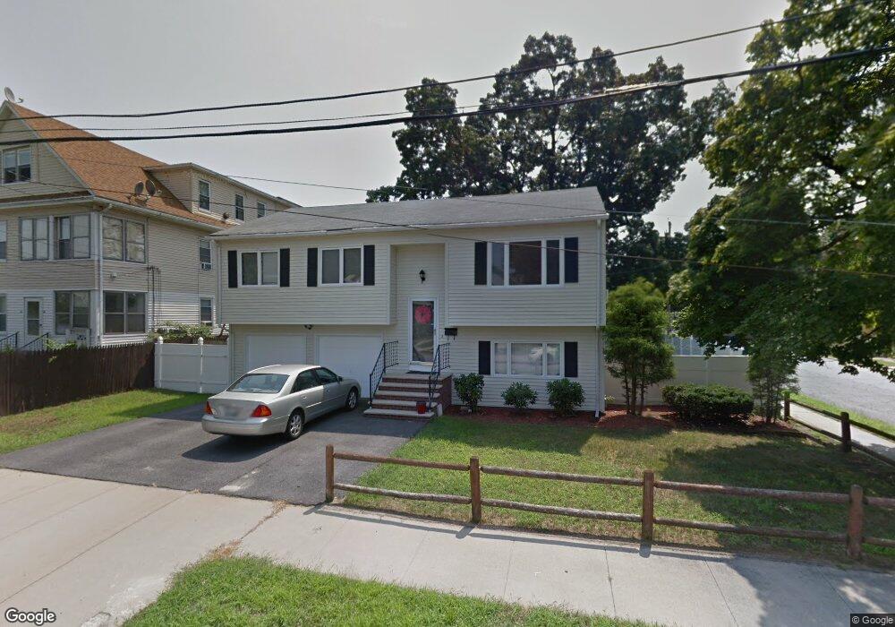 118 Alvin St, Providence, RI 02907 - photo 1