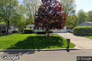 408 S Colonial Dr, Cortland, OH 44410