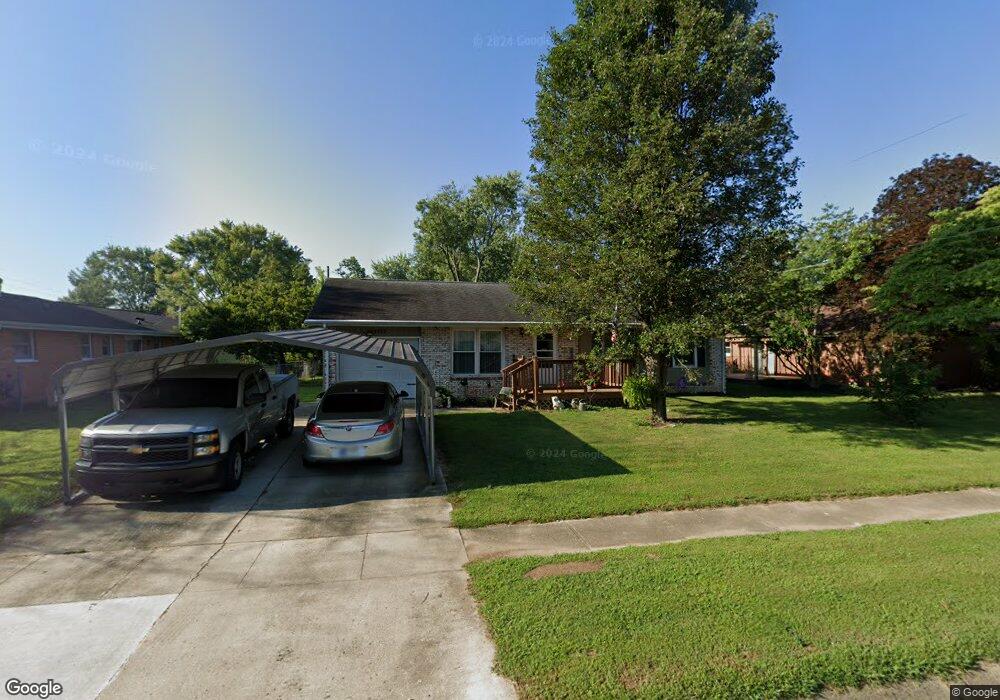 4723 Chandler Ln E, Columbus, IN 47203 - photo 1