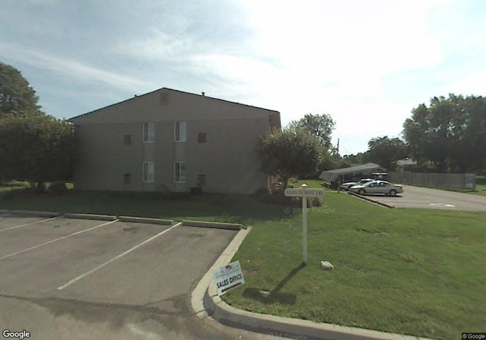 9971 Allen Pointe Dr, Allen Park, MI 48101 - photo 1