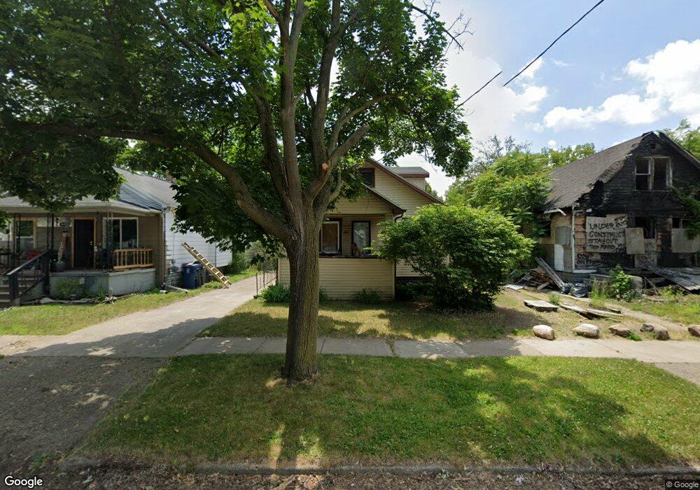 1806 Arizona Ave, Flint, MI 48506 - photo 1