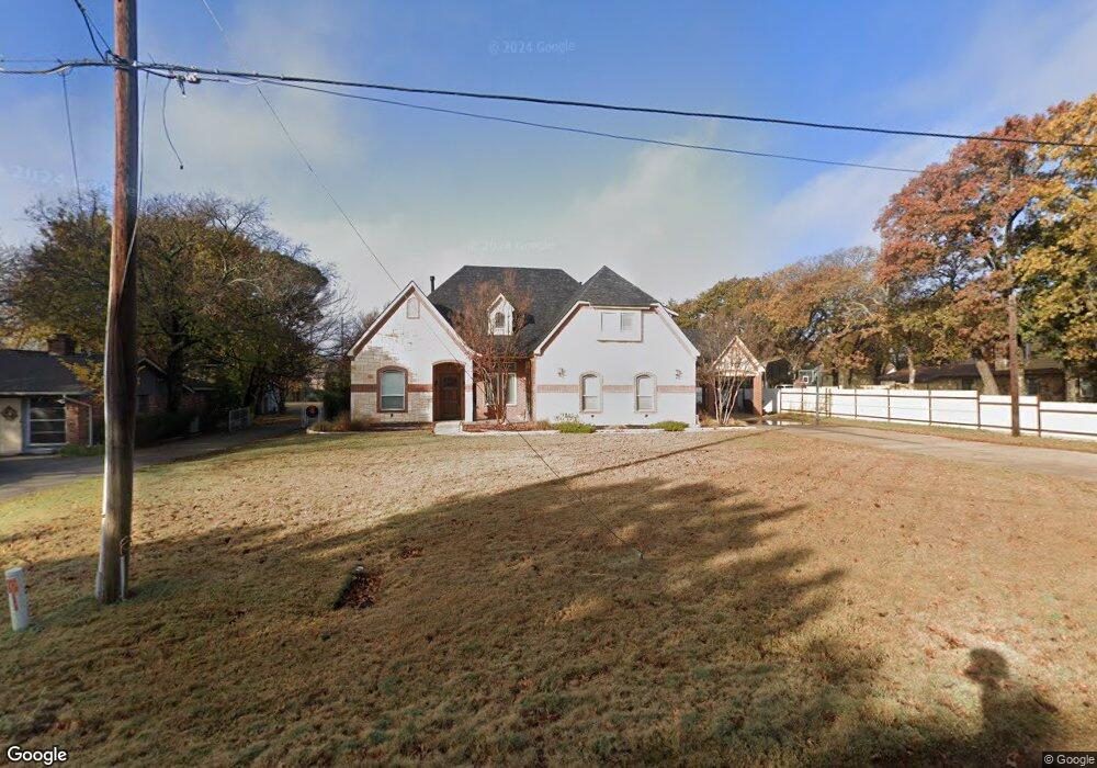 8624 Timber Dr, North Richland Hills, TX 76182 - photo 1