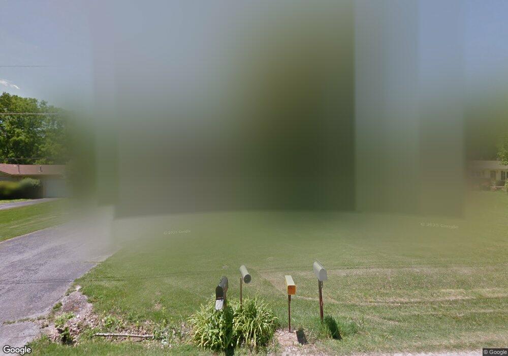 110 Tremont Dr, Shelbyville, TN 37160 - photo 1