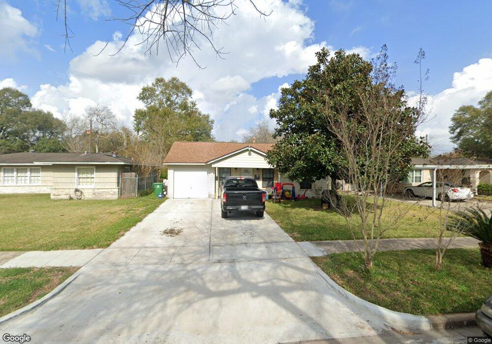 7555 El Rancho St, Houston, TX 77087 - photo 1