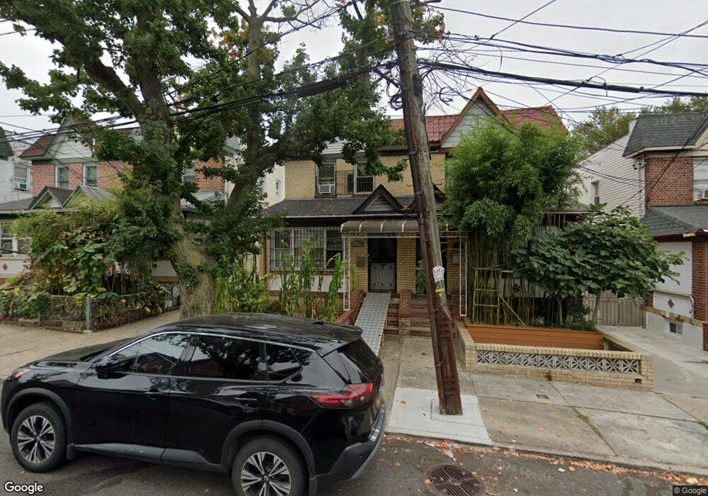 61-18 159th St, Fresh Meadows, NY 11365 - photo 1