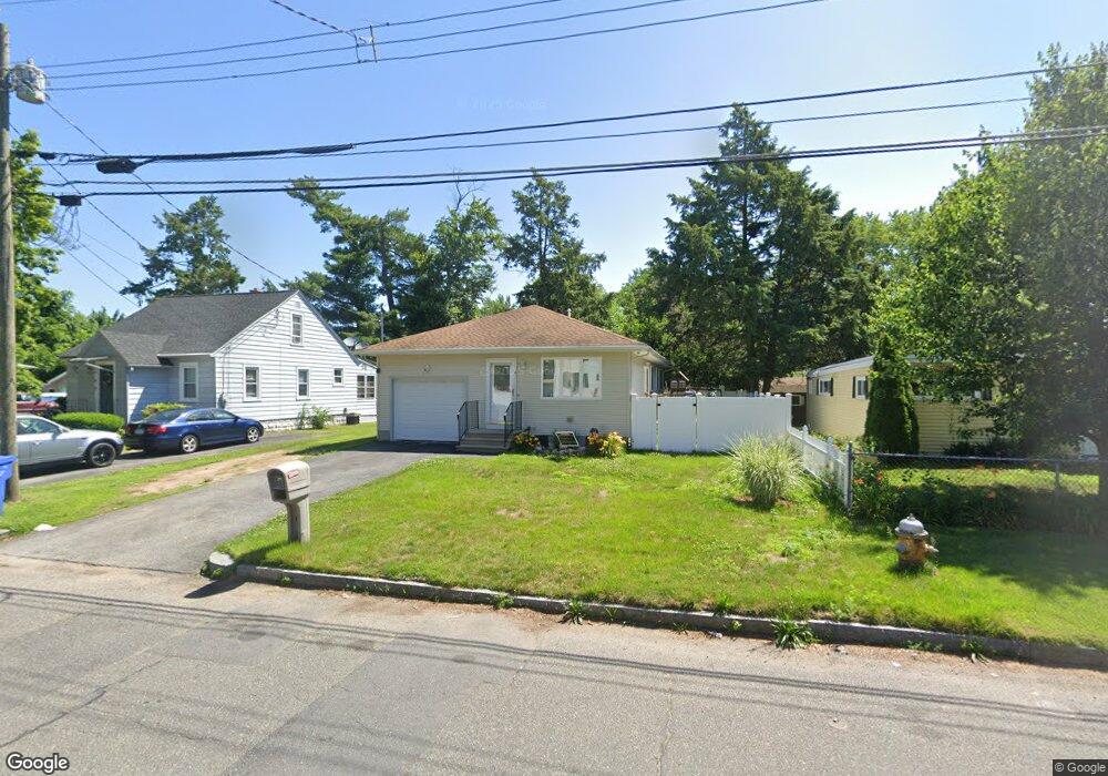 33 Wrentham Rd, Springfield, MA 01119 - photo 1