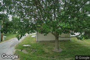 410 S East St, Moweaqua, IL 62550