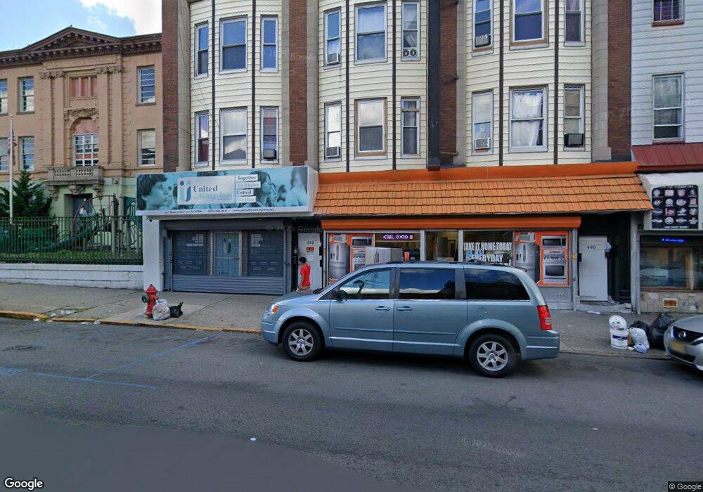 442 Main St unit 3L, Paterson, NJ 07501 - photo 1