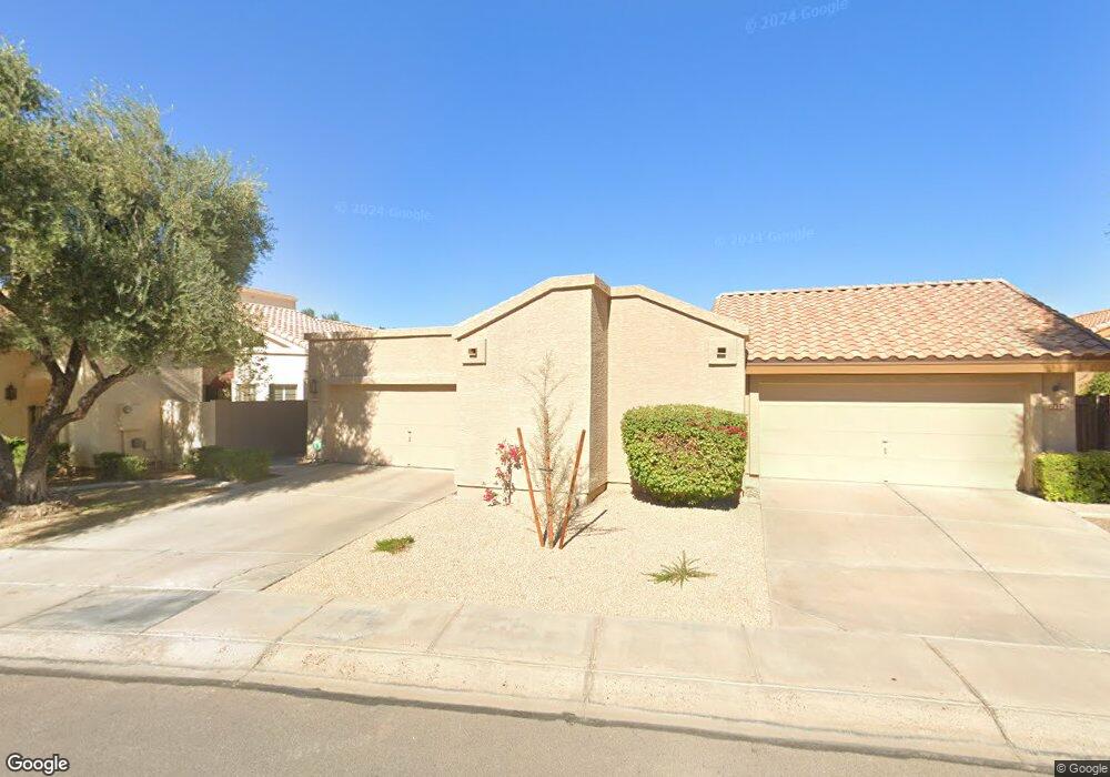 2332 W Comstock Dr, Chandler, AZ 85224 - photo 1