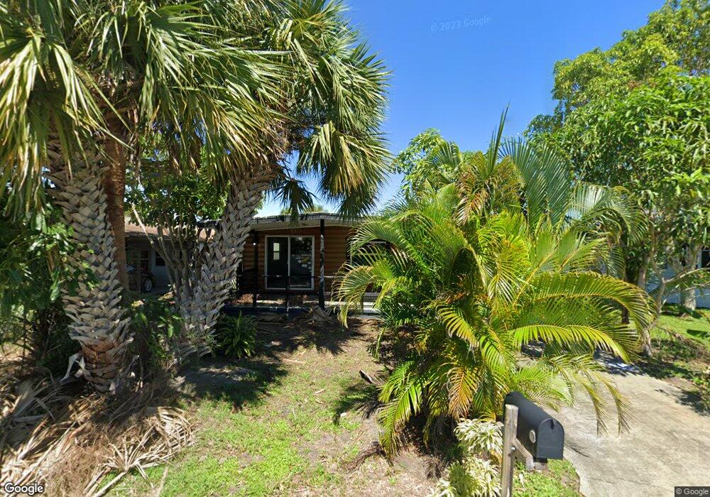 882 Hawthorn Cir, Sebastian, FL 32976 - photo 1