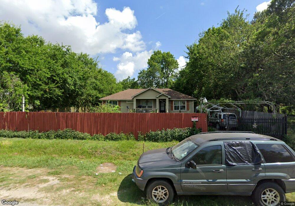 2554 Walcott Ln, Houston, TX 77088 - photo 1