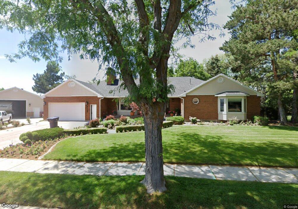 2129 Willow Brook Way, Sandy, UT 84092 - photo 1