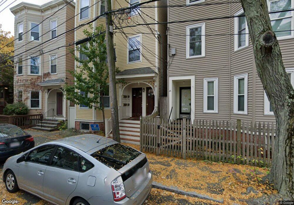 22 Soden St unit 3, Cambridge, MA 02139 - photo 1