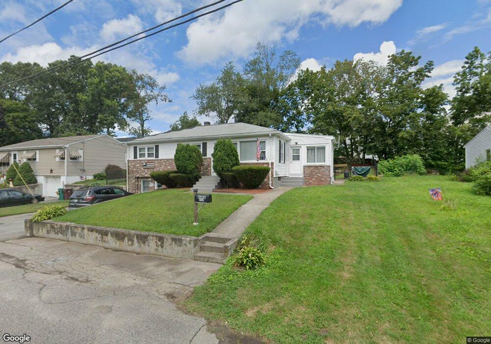 232 Coolidge Ave, Woonsocket, RI 02895 - photo 1