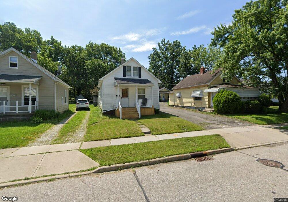 28922 Hazel Ave, Wickliffe, OH 44092 - photo 1