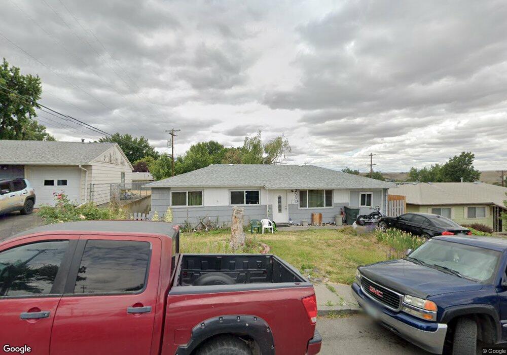 2510 SW Marshall Ave, Pendleton, OR 97801 - photo 1