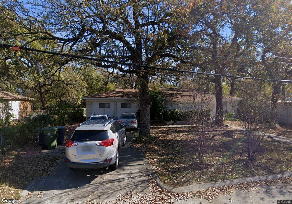 116 Arthur Dr, Hurst, TX 76053 - photo 1