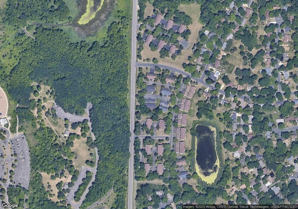 10453 Yorktown Ln N, Maple Grove, MN 55369 - photo 1