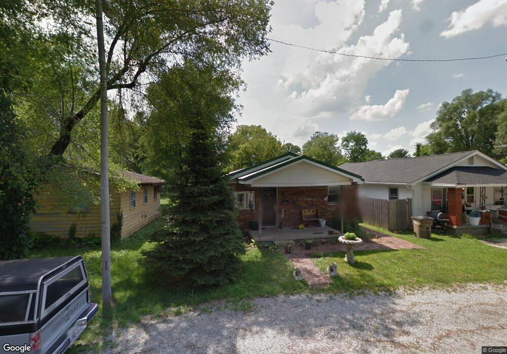 242 Pence Ave, Columbus, IN 47201 - photo 1