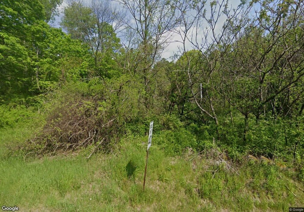 15 Kilmer Rd, Middle Grove, NE 32257 - photo 1