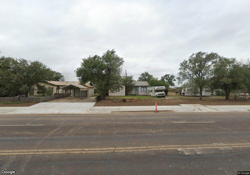 809 N Maddox Ave, Dumas, TX 79029 - photo 1