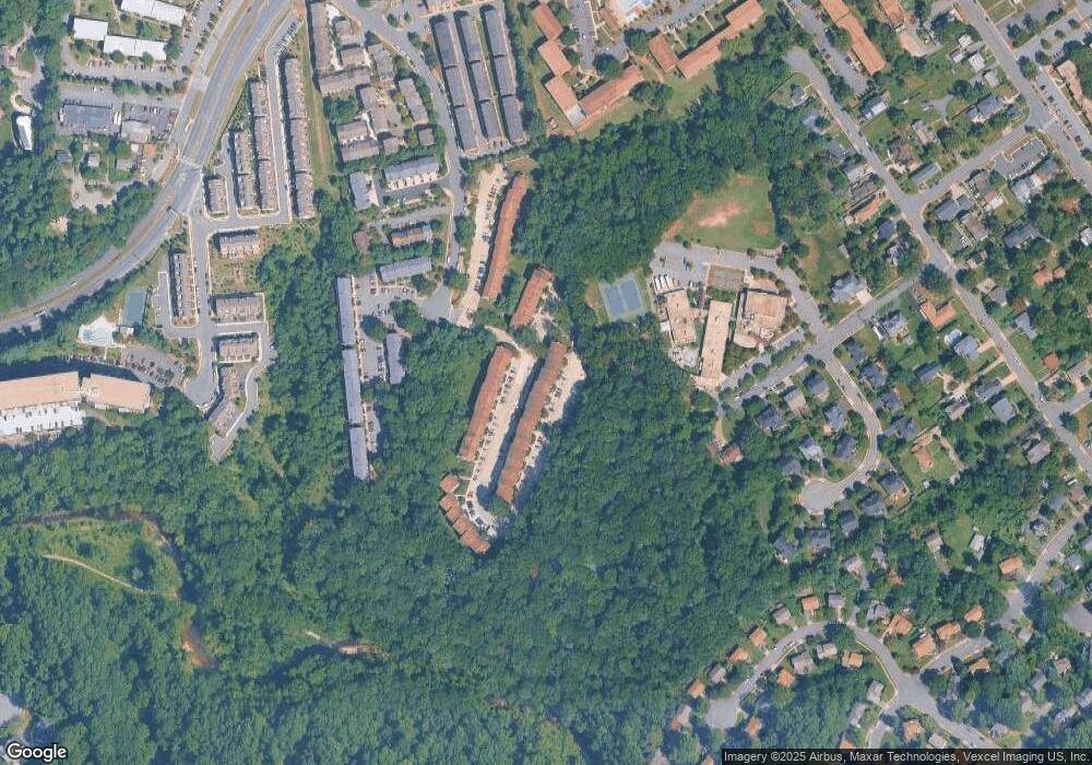 3885-A Steppes Ct, Falls Church, VA 22041 - photo 1