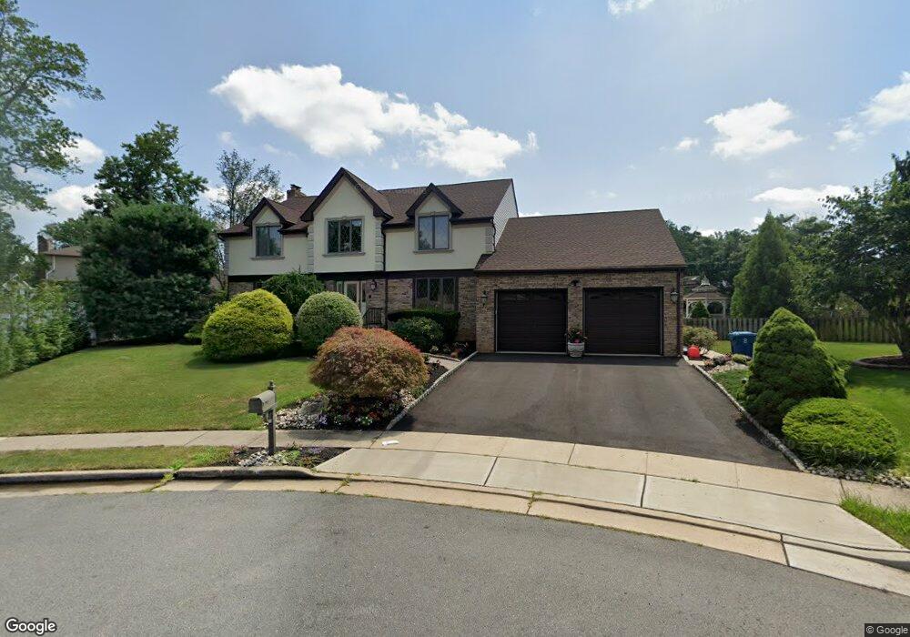 8 Shady Ln, Edison, NJ 08820 - photo 1