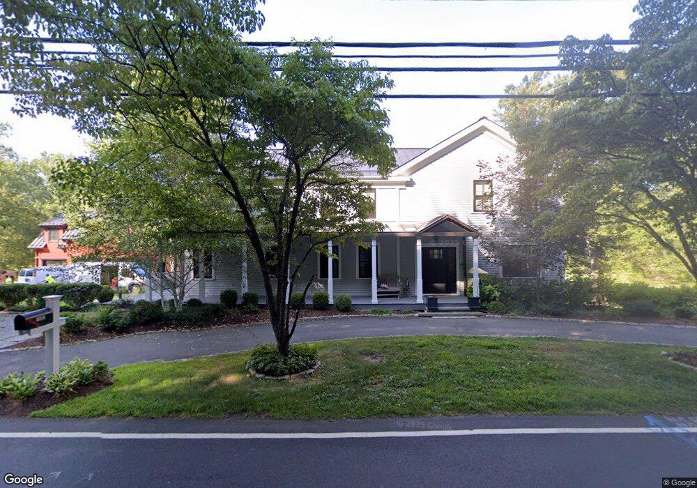 1597 Redding Rd, Fairfield, CT 06824 - photo 1