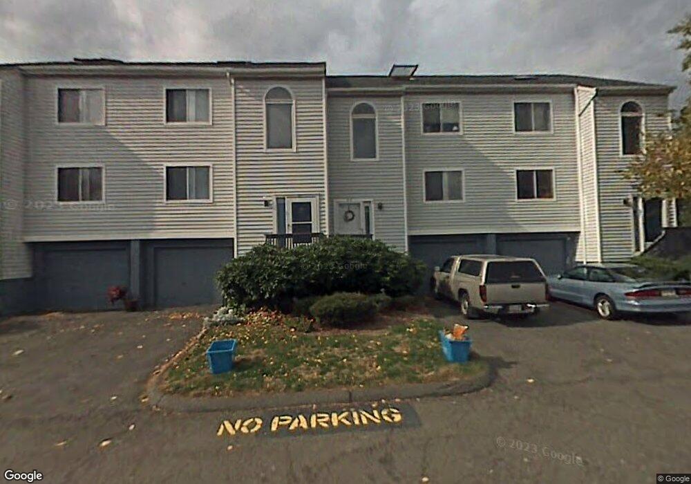 25 Valley Run Dr, Cromwell, CT 06416 - photo 1