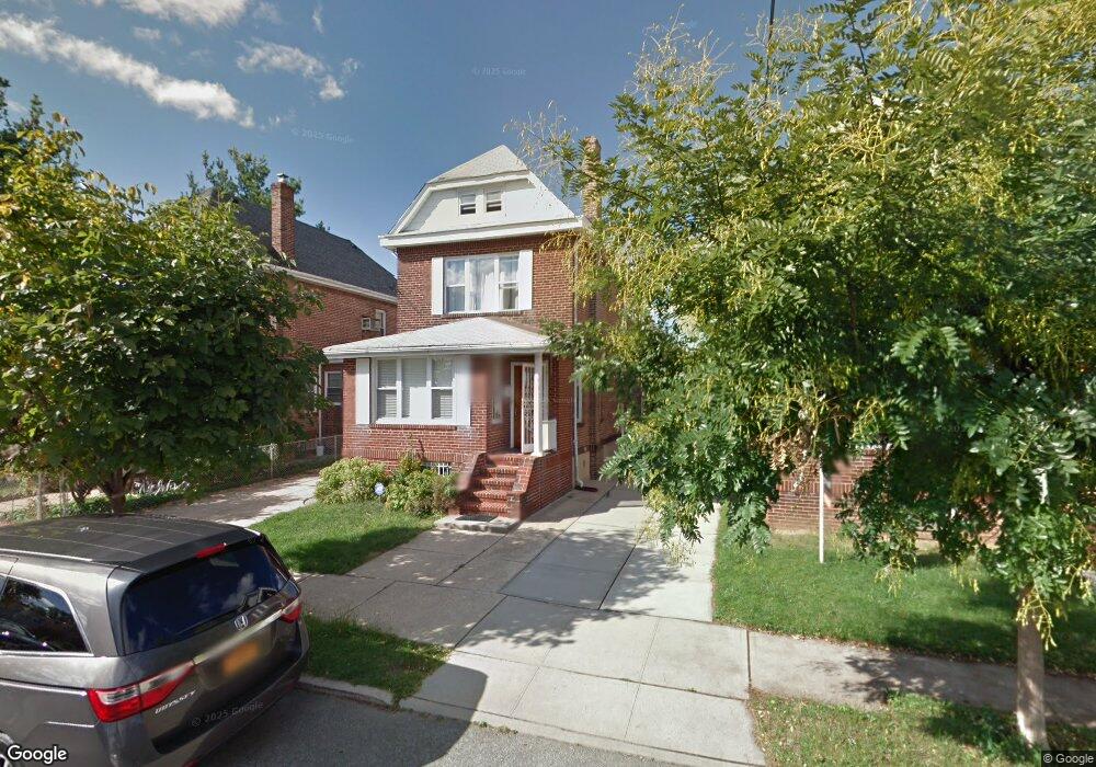 18905 45th Rd, Flushing, NY 11358 - photo 1