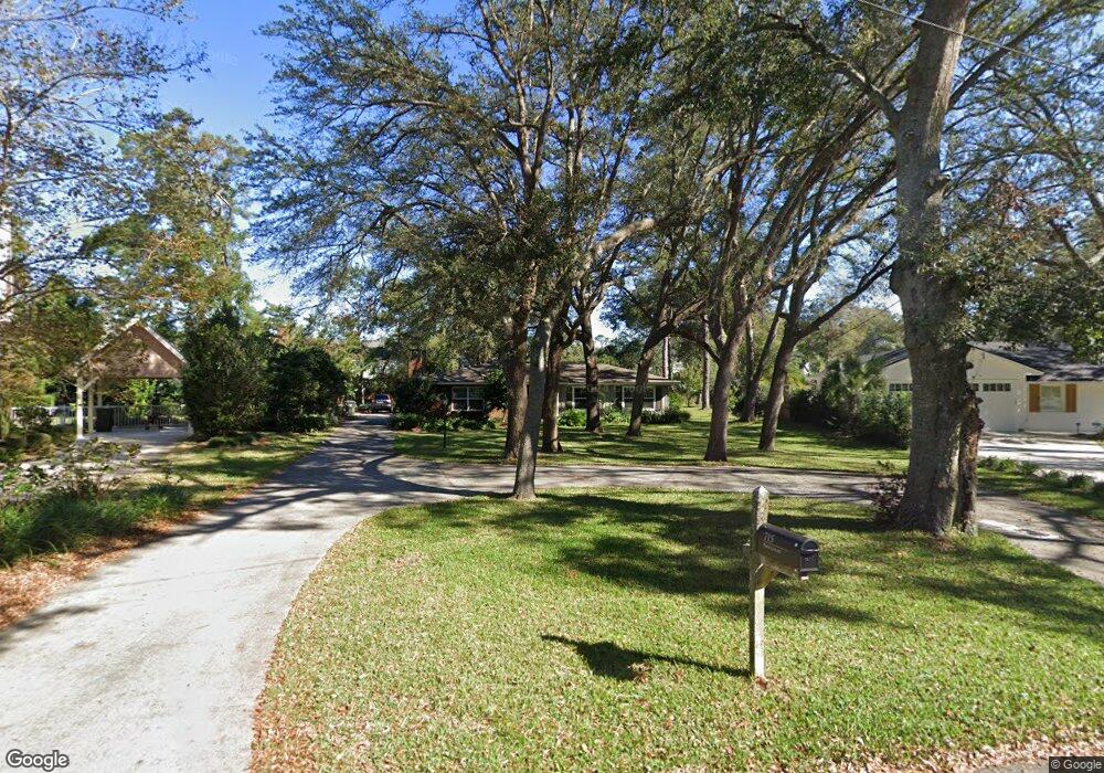 715 Page Ct, Brunswick, GA 31525 - photo 1