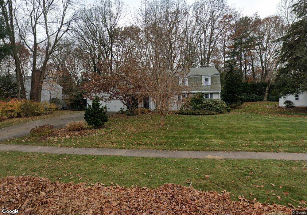 115 Knollwood Rd, Manchester, CT 06042 - photo 1