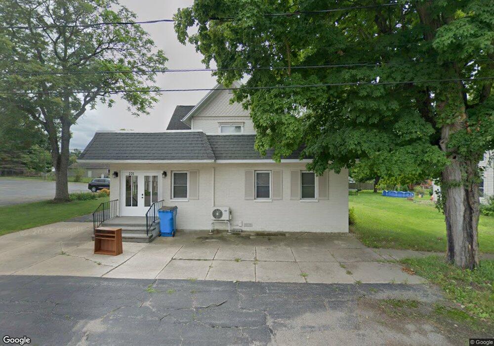 221 Saunders St, Addison, MI 49220 - photo 1