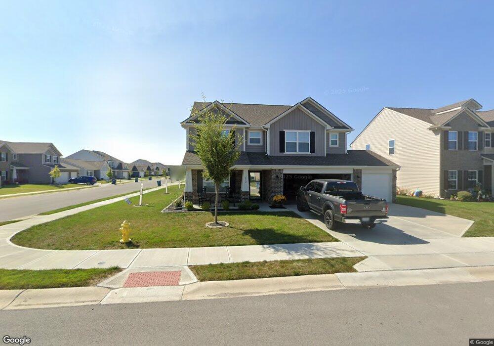 512 Shallowroot Ln, Sheridan, IN 46069 - photo 1