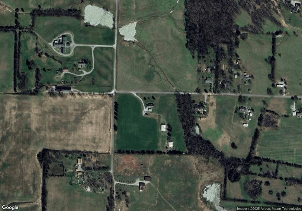 300 Montgomery Rd, Shelbyville, TN 37160 - photo 1