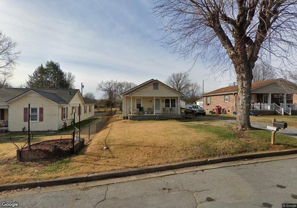 313 Roosevelt St, Johnson City, TN 37601 - photo 1