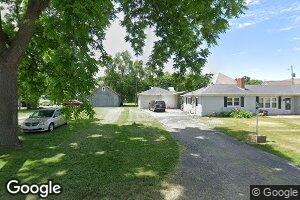 70 Plummer Ave, Chadwick, IL 61014