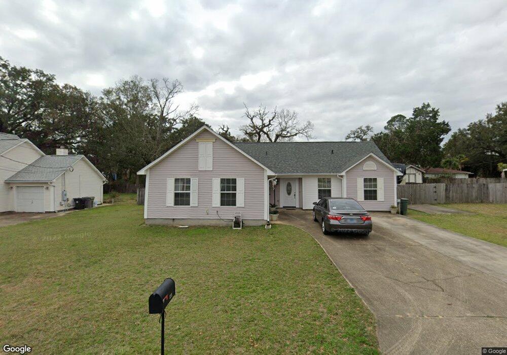 323 Robin Hood Ln, Pensacola, FL 32526 - photo 1
