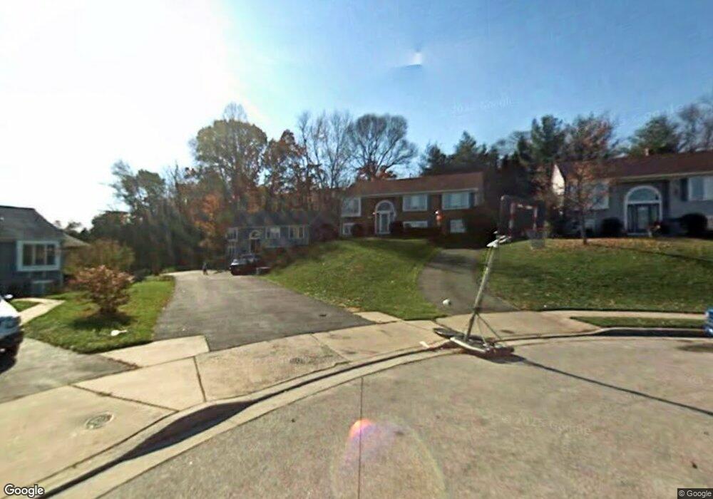 10 Wynnewood Ct, Halethorpe, MD 21227 - photo 1