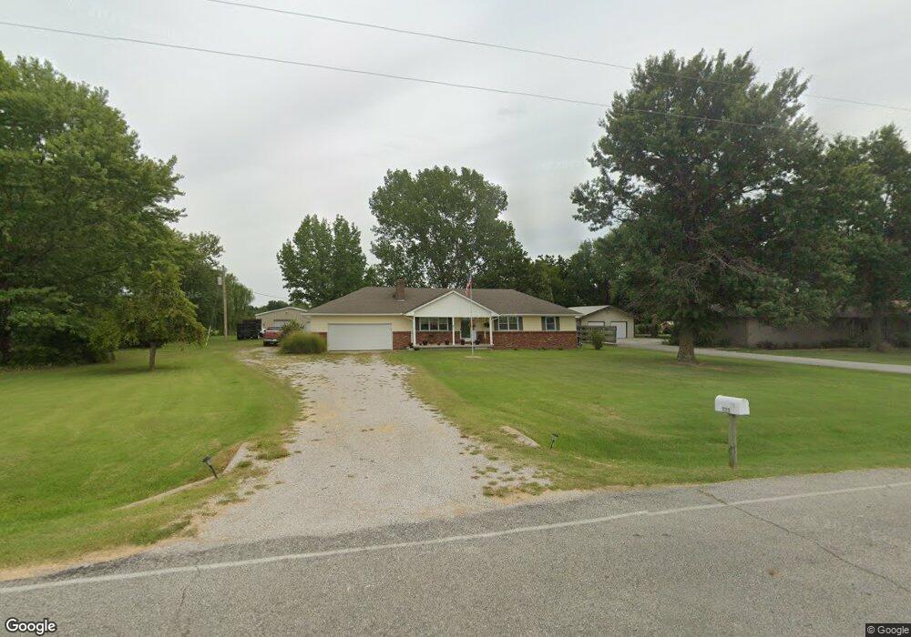 723 SW 20th St, Columbus, KS 66725 - photo 1