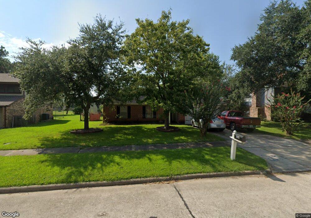 404 Gleneagles Dr, Friendswood, TX 77546 - photo 1