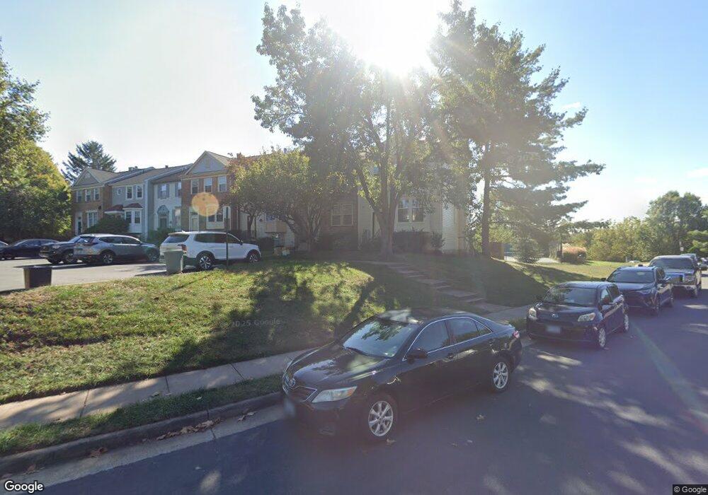 13347 Burkitts Rd, Fairfax, VA 22033 - photo 1